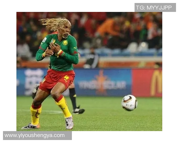 哈麦隆足球明星的辉煌历程与对世界足球的影响分析