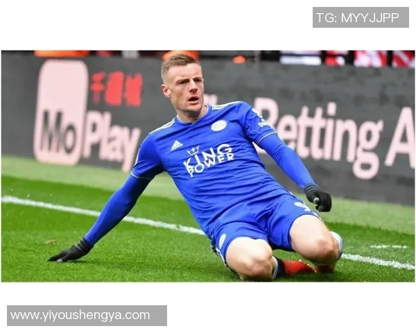 外国光头足球明星的传奇人生与赛场风采探索